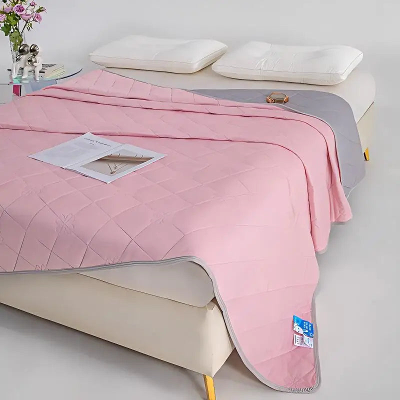 Ergo Aura Comfort™ FrostCloud Cooling Blanket