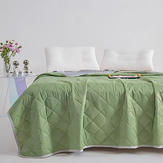 Ergo Aura Comfort™ FrostCloud Cooling Blanket